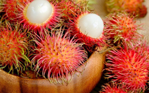 Vận Chuyển Chôm Chôm Hỏa Tốc – An Giang Logistics: Râu Xanh, Vỏ Đỏ, Tươi Ngon Tận Gốc