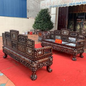 Vận Chuyển Bộ Trường Kỷ Gỗ Gụ, Gỗ Trắc – An Giang Logistics: Khớp Mộng Vững Chãi, Nước Véc-ni Sáng Choang