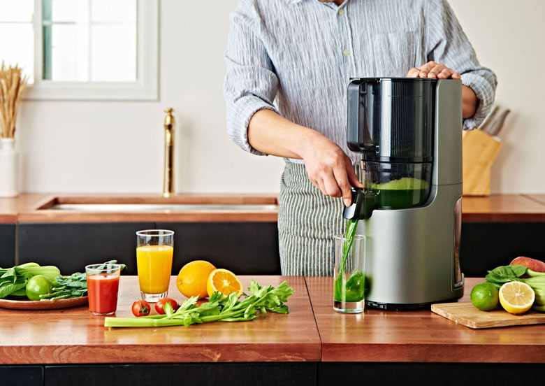 Vận Chuyển Máy Ép Chậm, Máy Xay Sinh Tố – An Giang Logistics: Trục Xoắn Vững Chãi, Cối Nhựa Trong Veo